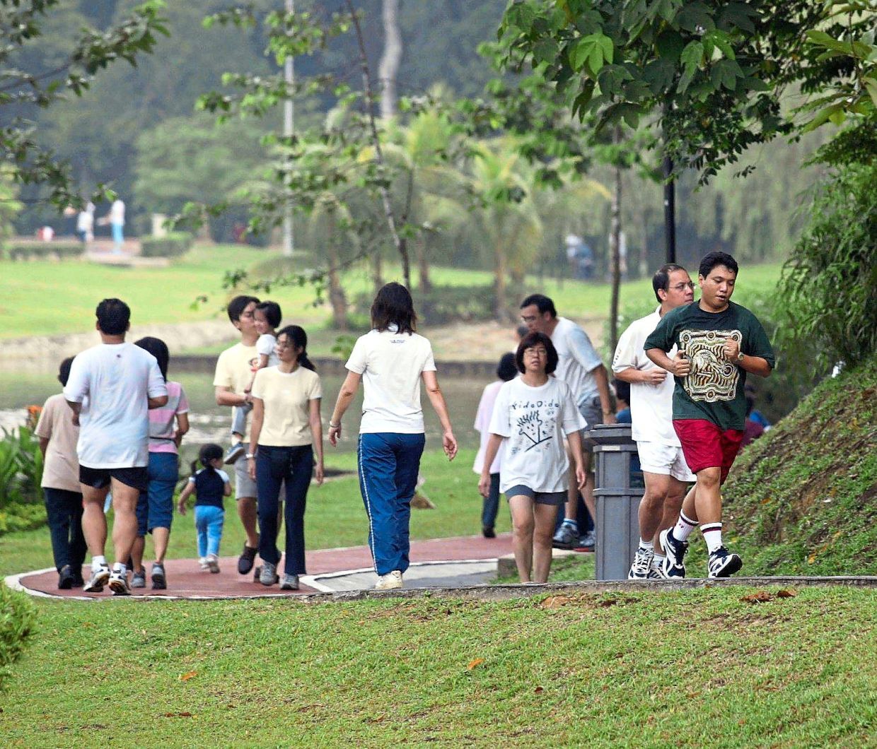 Walking is one of the best exercises for anyone, including diabetics, but you have to walk fast enough to get your heart rate up for it to be effective. — Filepic