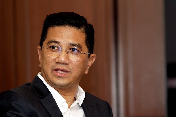 Azmin still coy on whether he will contest in Selangor state polls - Vimarsana News