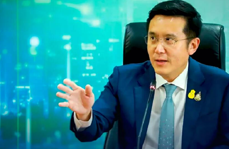 Thailand presents digital plan, telecom merger at world mobile congress
