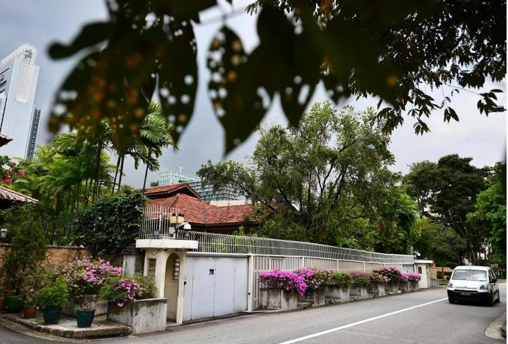 E-book on Lee Kuan Yew's last will calculated to mislead, at odds with court findings: Minister - Vimarsana News