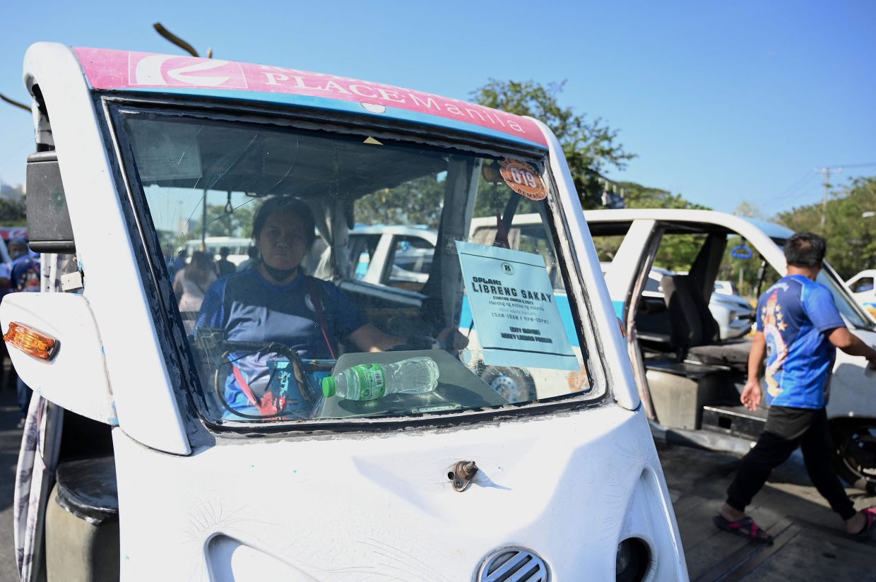 Striking drivers face penalties, warns Manila - Vimarsana News