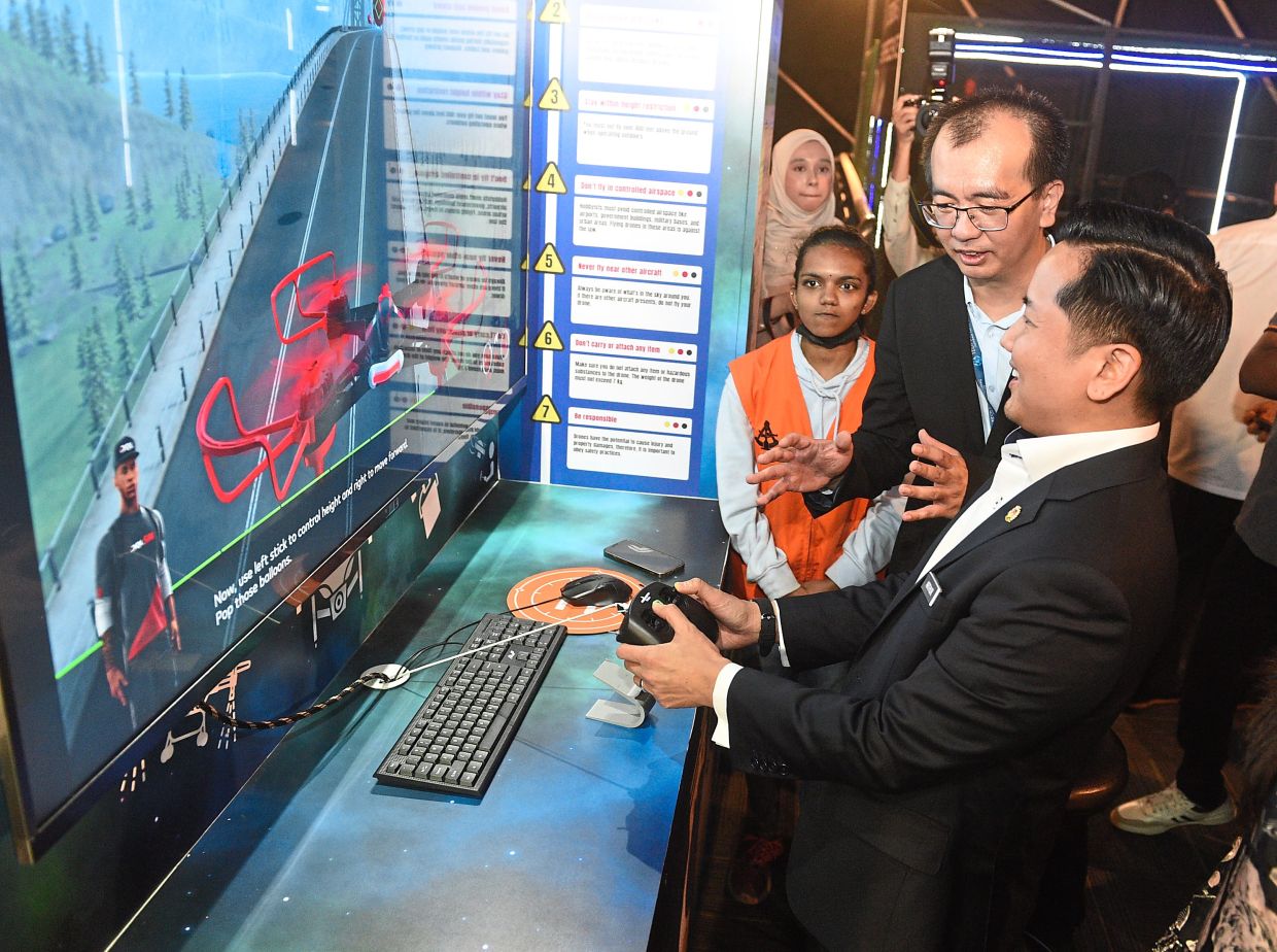 Malaysia's drone readiness now ranks 21 in global index - Vimarsana News