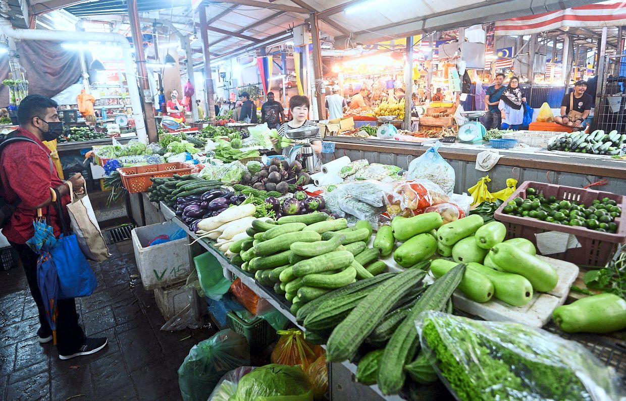 'No excuse accepted for not displaying price tags' (Poll Inside) - Vimarsana News