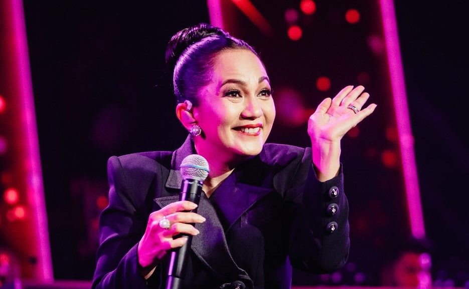 Malaysian singer Sheila Majid shines in first concert after pandemic - Vimarsana News