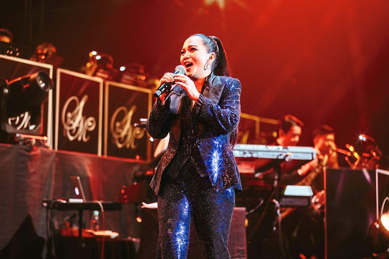 United in music: Fans turned up in droves at Sheila Majid Big Band Live In concert, happy to be reunited with the Jazz Queen in Kuala Lumpur last week.