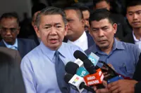 Govt to gazette 30 items under Hari Raya maximum price scheme, says Salahuddin