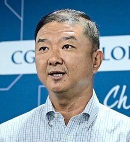 Desmond Khoo met many MSMEs from different industries.