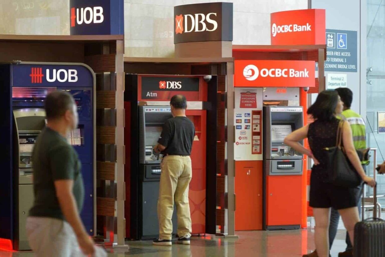 Asian banks are luring investors who think they're a safer bet; Singapore expected to be major beneficiary - Vimarsana News