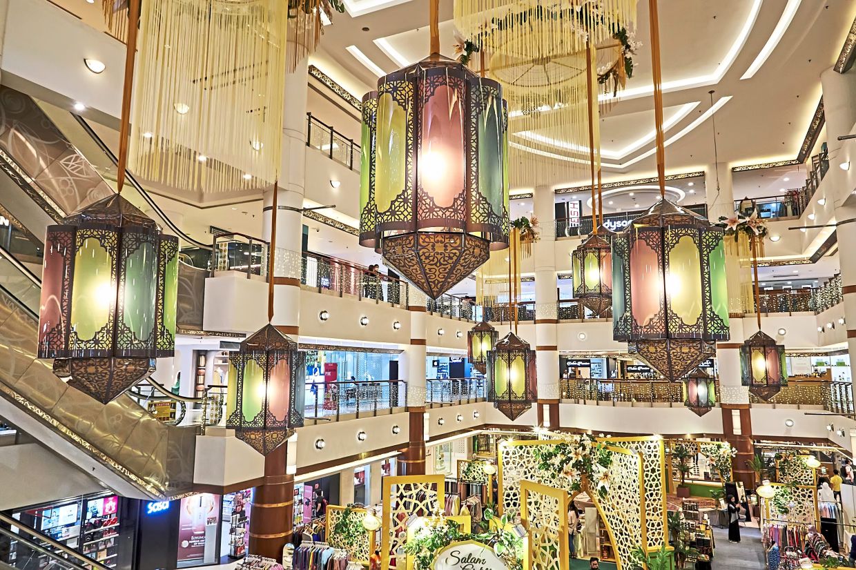 Spotlight on kampung life | The Star