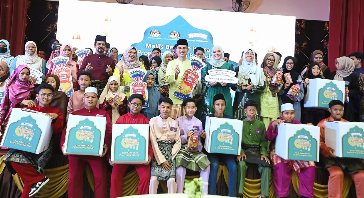 Food baskets and cash aid for secondary school students The Star