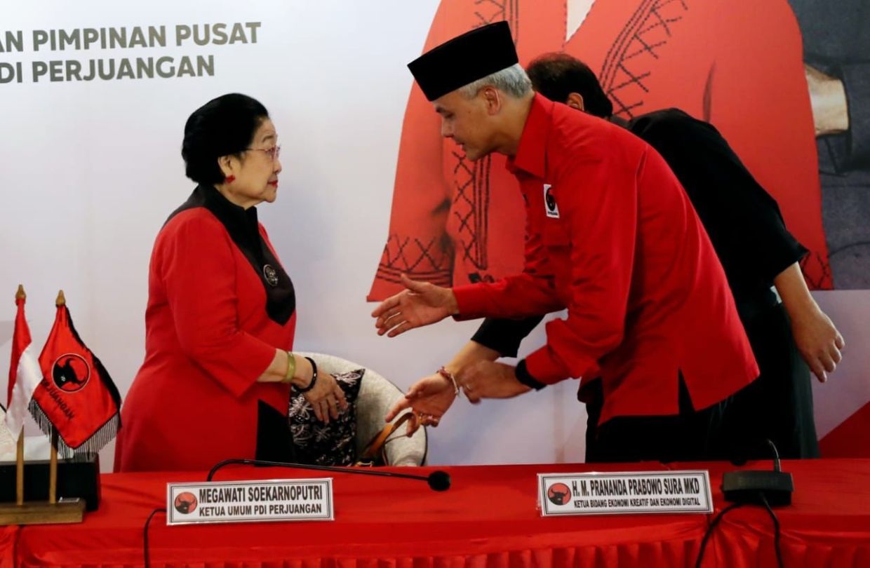 Indonesia's Presidential race - Ganjar says he accept accept party's mandate and promises to continue the struggle - Vimarsana News