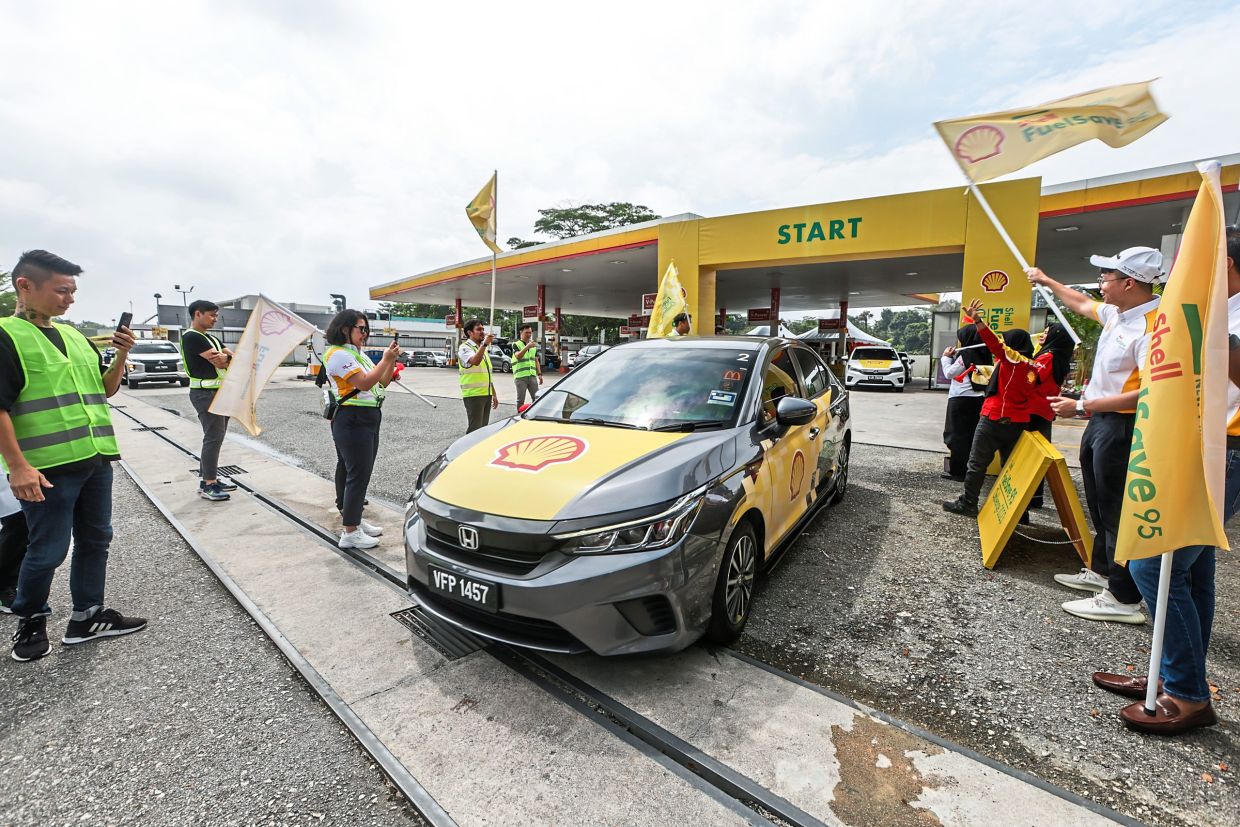Month-long challenge to find driver who clocks best fuel economy - Vimarsana News