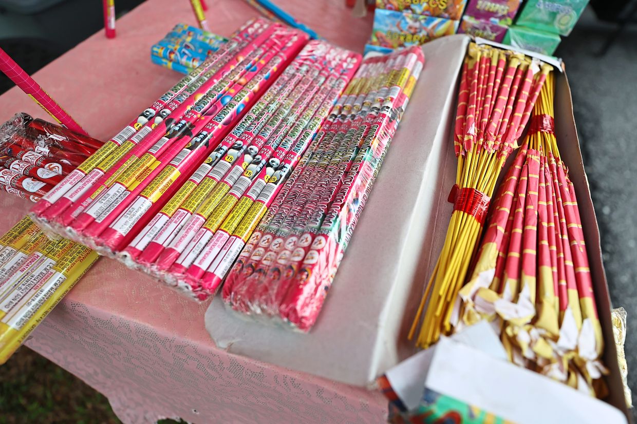 36 held over fireworks permit violations - Vimarsana News