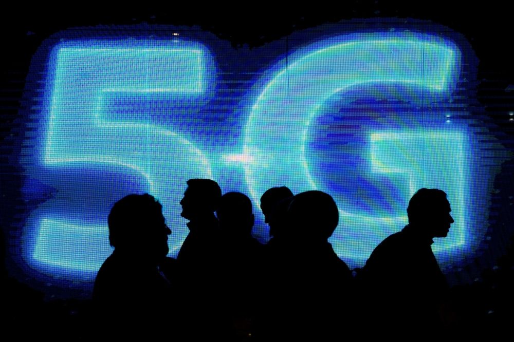 5G contract awarded to Ericsson via tender, only one telco yet to sign access agreement, says Fahmi - Vimarsana News