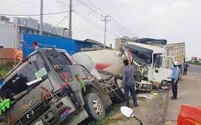 Four killed, eight injured in road crash in central Cambodia: police - Vimarsana News