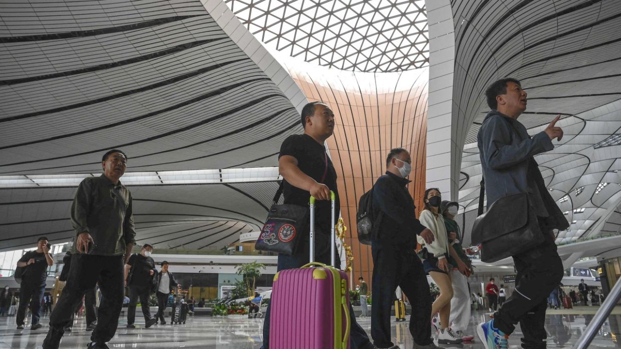 May Day holiday unleashes tourism frenzy as Chinese tourists throw off the shackles of the Covid-19 era - Vimarsana News