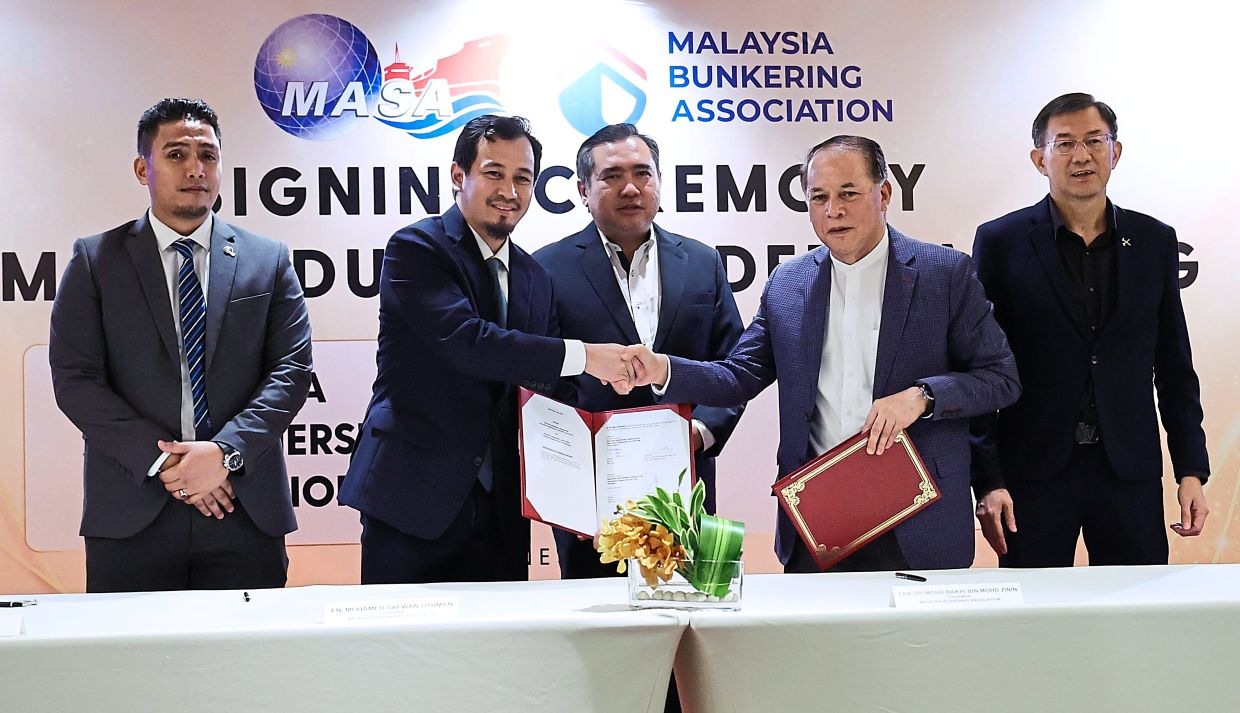 Bunkering sector can boost maritime industry, says Loke - Vimarsana News