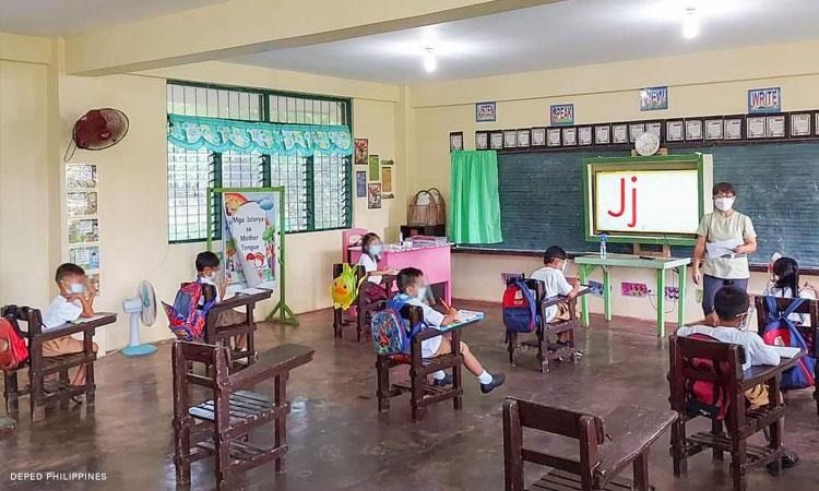 Philippine capital region shortens school hours due to extreme heat - Vimarsana News