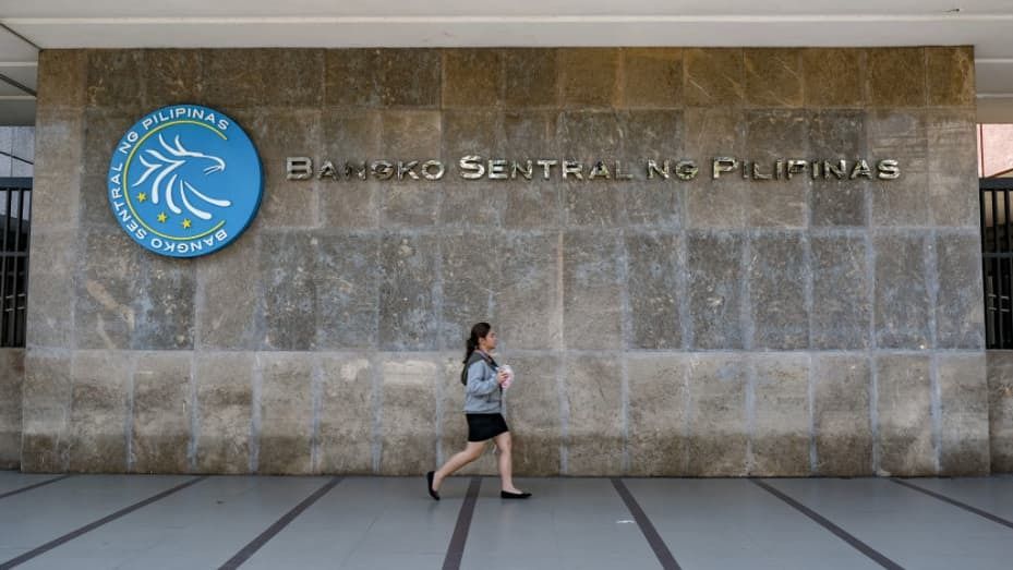 Philippines' gross foreign reserves decrease to US$101.51bil at end-April - Vimarsana News