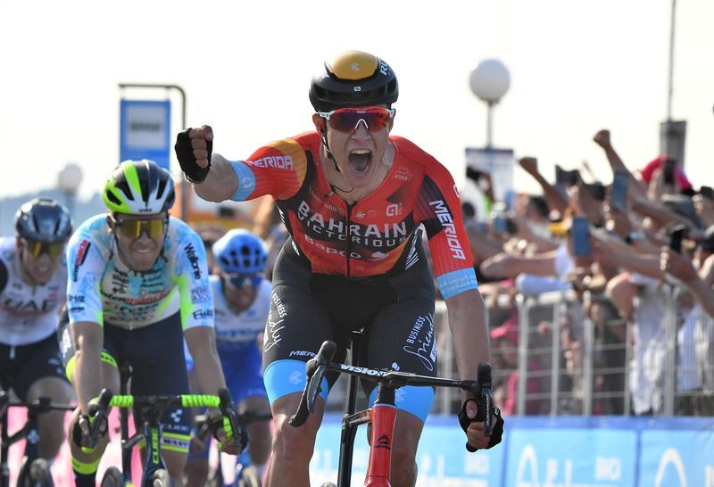 Cycling CyclingMilan wins stage two of Giro in sprint finish