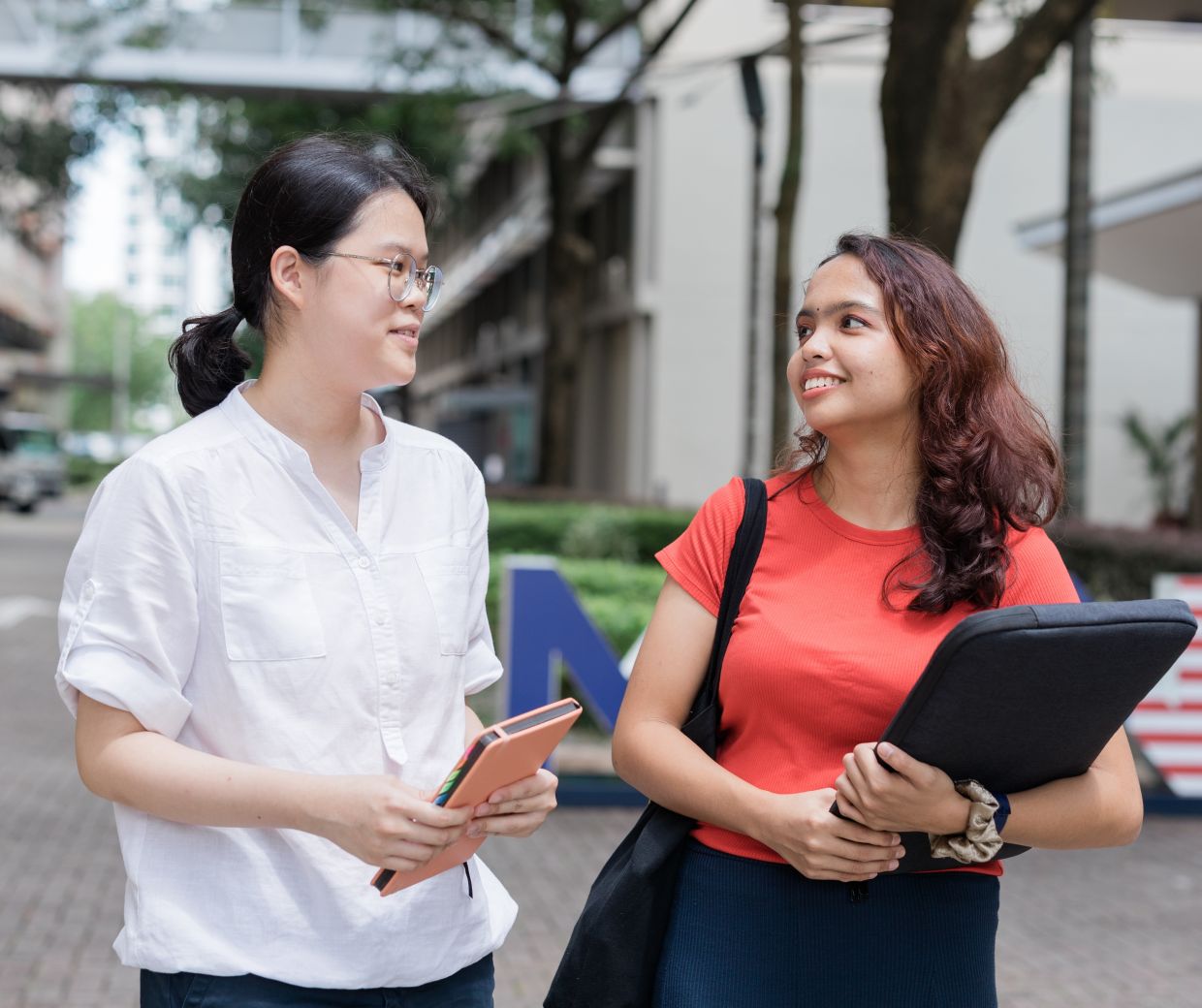 By enrolling in the Master of Artificial Intelligence programme at Monash, you’ll be able to pursue a variety of careers. 