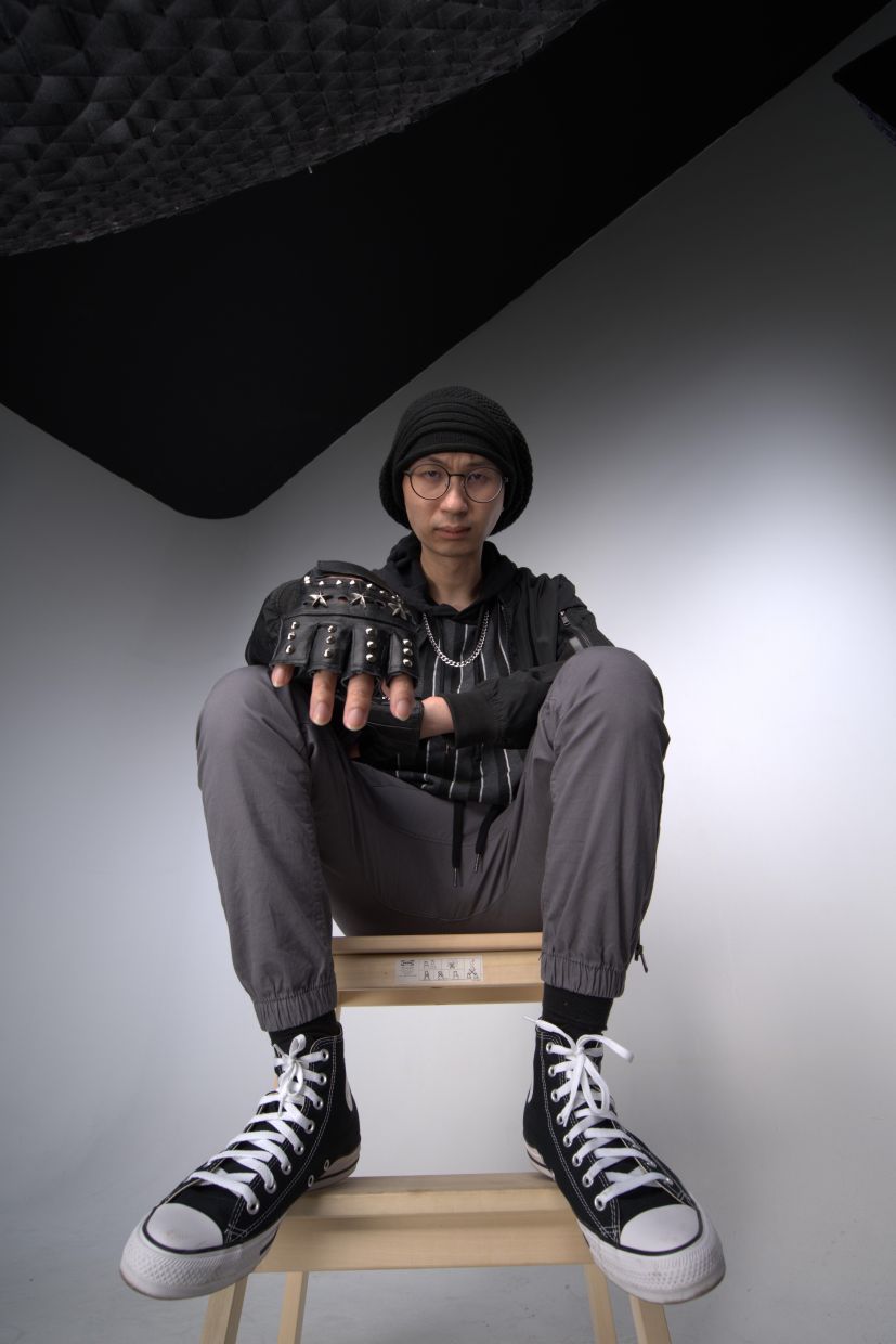 Although it had never been a clear ambition of Cheong’s to be so involved in esports, the 37-year-old fell into the scene quite serendipitously.