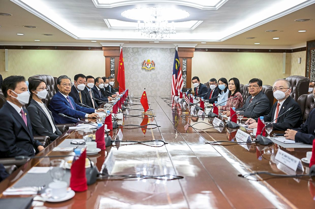China-Malaysia visits will strengthen ties, says Dr Wee - Vimarsana News