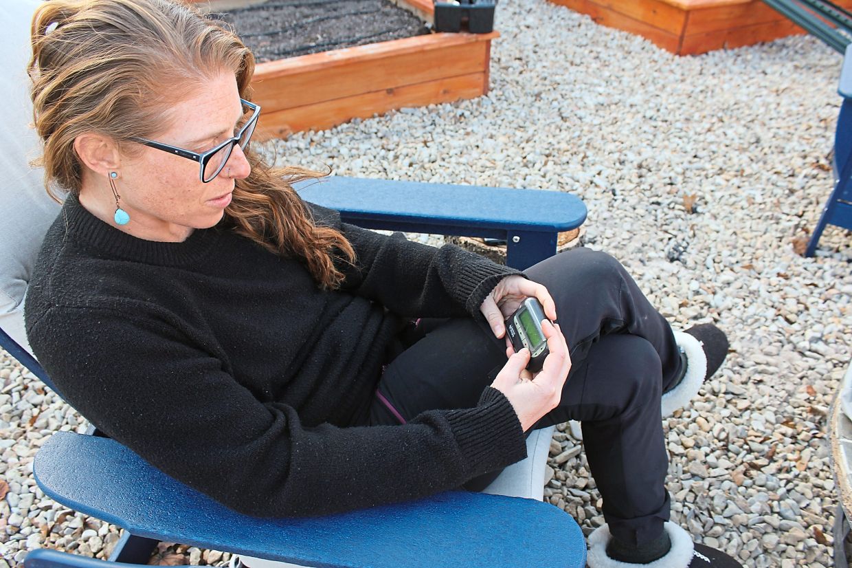 Harrison turns on her pager at the start of her night shift. For the next 14 hours, the pager could go off at any point, indicating someone has been sexually assaulted and needs her help, which can include protecting their body from lasting impacts or collecting evidence to file a police report.