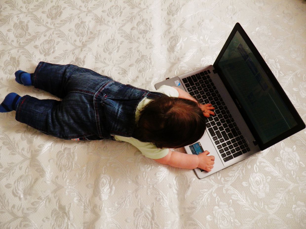 Excessive screen time is proven to be detrimental to a child's well-being. Photo: Pixabay