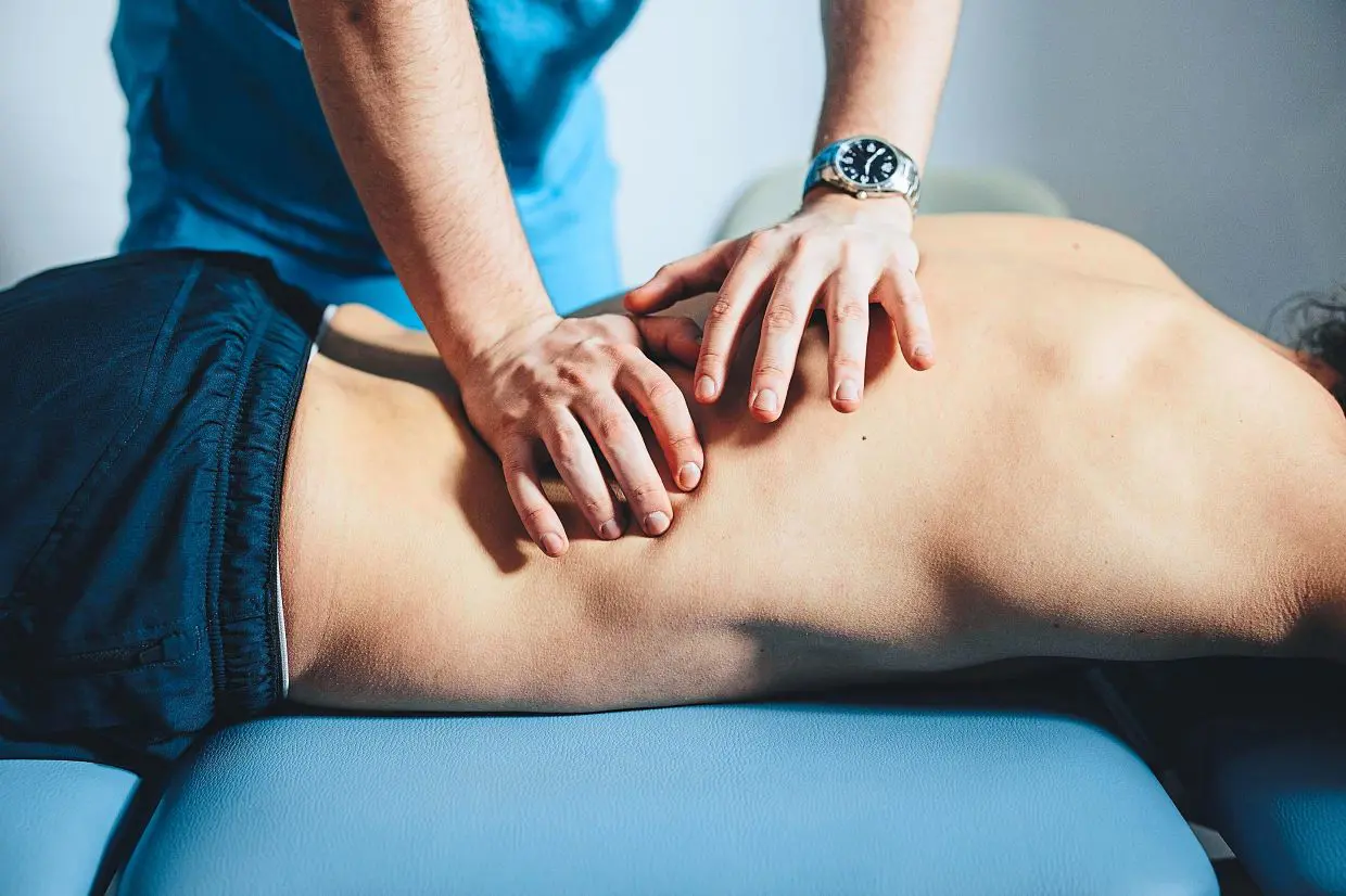 Back pain sufferers expected to increase in number | The Star