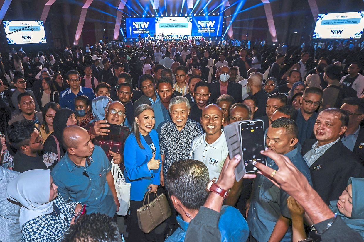 Skills training matters, says Zahid - Vimarsana News