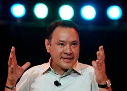 Philippine president reappoints former defence minister, chooses health chief
