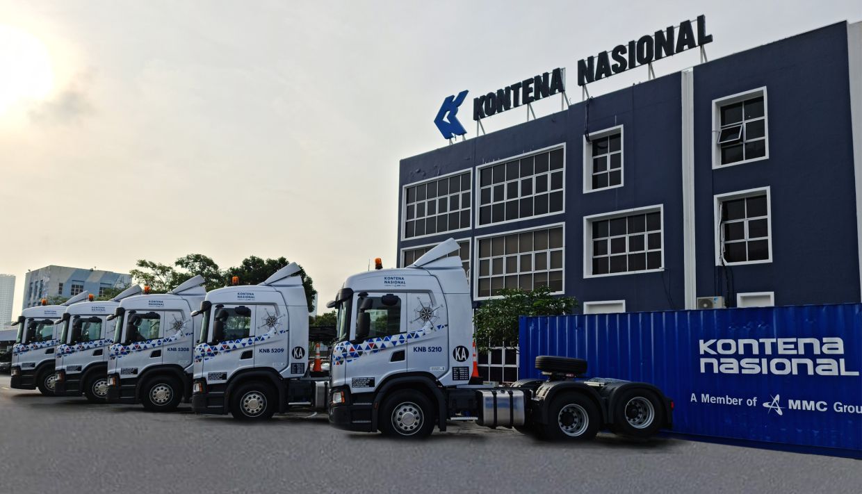 KNB acquired 46 units of new prime movers to achieve logistics excellence and deliver quality services to its customers.