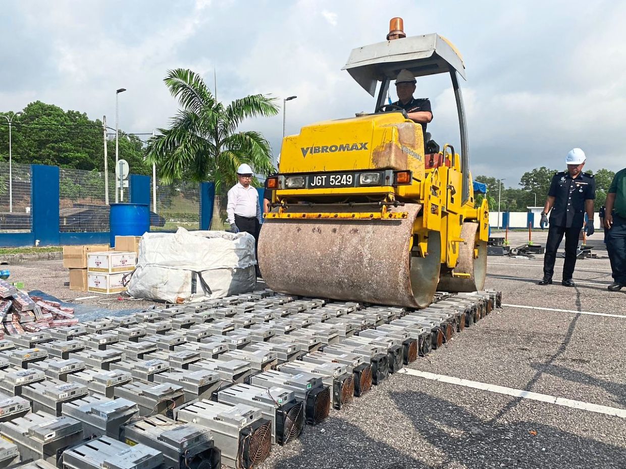 RM375,000 seized evidence to be destroyed RM375,000 seized evidence to be destroyed