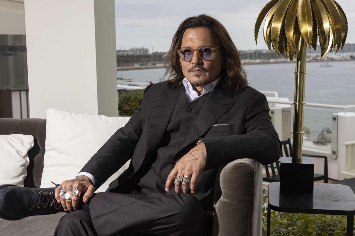 Johnny Depp reportedly donates US$1mil Amber Heard settlement to 5 charities - Vimarsana News