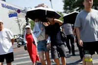 Beijing soars above 40 deg Celsius, smashes June record