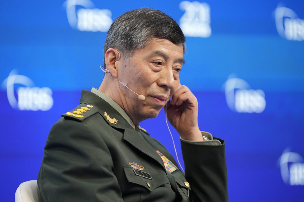 China willing to work with Vietnam to strengthen ties between ...