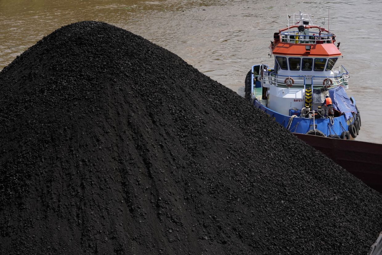 World Bank approves US$1.14bil clean energy project in east Indonesia - Vimarsana News