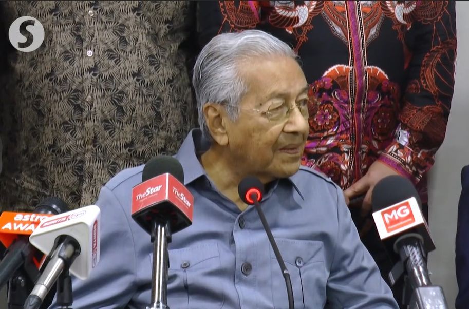 Dr M will give support, but won't contest in state polls - Vimarsana News