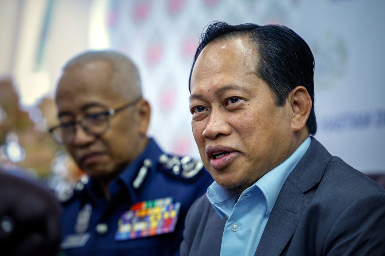 Repair Of Faulty Customs Scanners At KLIA Begins Today Says Ahmad 
