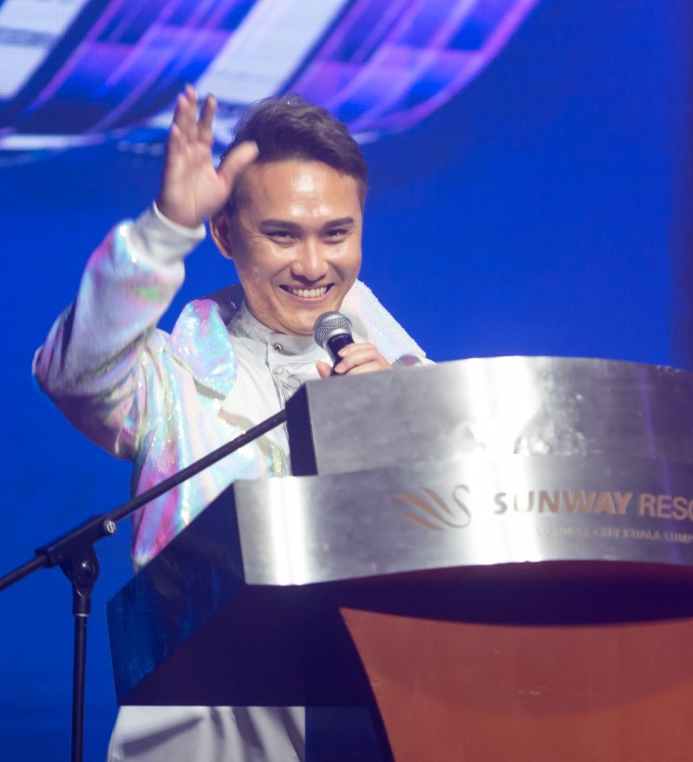 TRR Klang branch director Jeff Choo said TRR Foundation CSR programme will help single mothers and senior citizens.