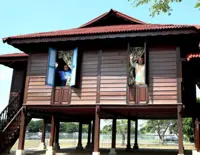 Perak Sultan graces opening of long-awaited Rumah Lat Gallery