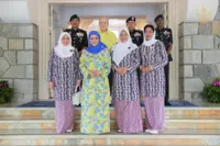Johor Ruler grants audience to new IGP, wife