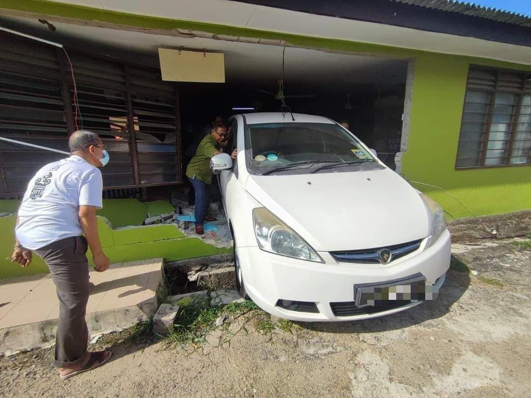 Two children, teacher hurt as car rams into nursery in Kemaman The Star