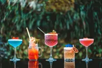 Classy cocktails at chic city bars