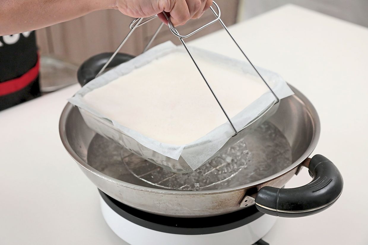 Sticky sumptuous vegan dessert from ground rice | The Star