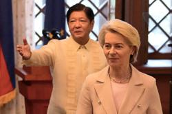 EU leader visits Philippines