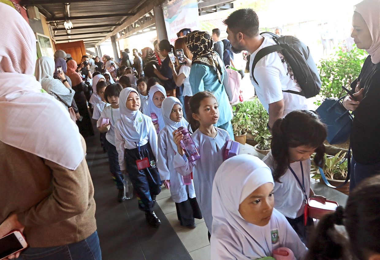 MORE FUNDS UNDER BELANJAWAN 2023 FOR EDUCATION AND FACILITIES - Vimarsana News