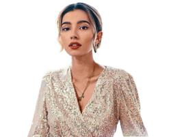 Amelia Henderson gets stay order to apologise, pay damages to A. Aida