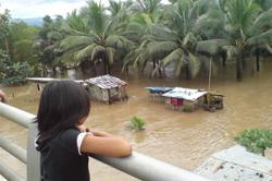 Thousands evacuated as floods hit southern Myanmar